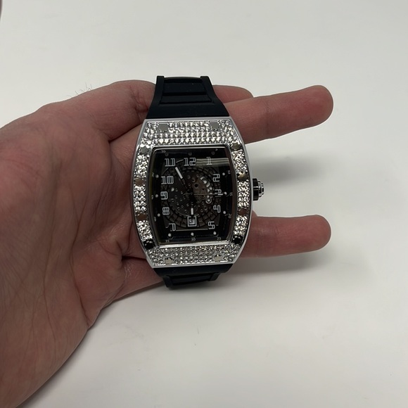 Mens leather strap cz diamond watch - Picture 2 of 6